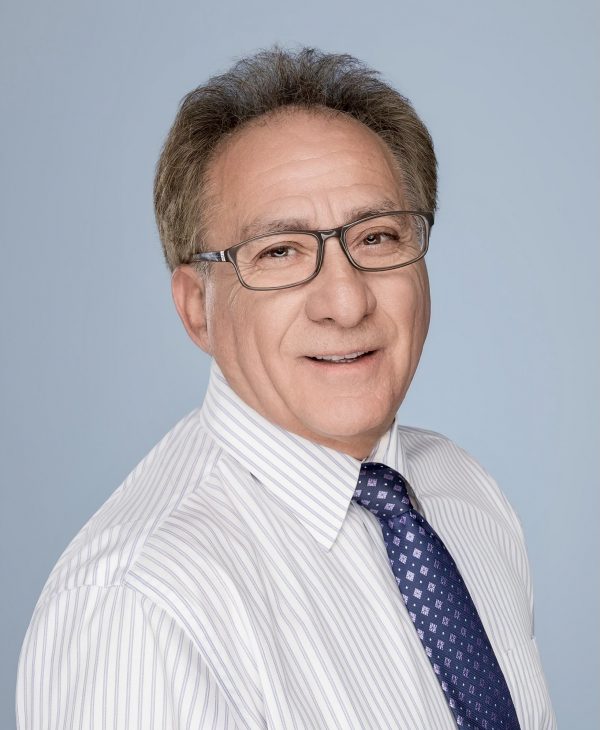 BusinessCardsBioProfessionalHeadshot_133276408_rick_verdugo_photo (1)